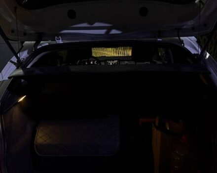 Белый Ситроен C4 Кактус, объемом двигателя 1.2 л и пробегом 141 тыс. км за 15000 $, фото 9 на Automoto.ua