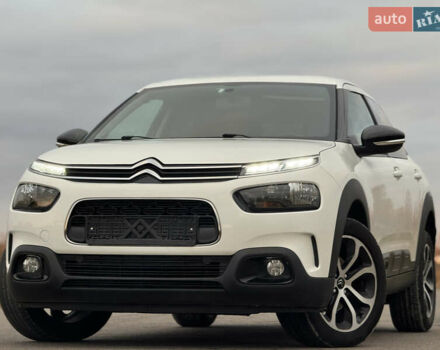 Белый Ситроен C4 Кактус, объемом двигателя 1.56 л и пробегом 158 тыс. км за 14700 $, фото 1 на Automoto.ua