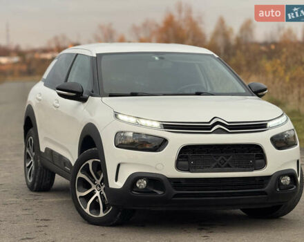 Белый Ситроен C4 Кактус, объемом двигателя 1.56 л и пробегом 158 тыс. км за 14700 $, фото 5 на Automoto.ua