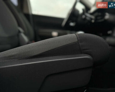 Белый Ситроен C4 Кактус, объемом двигателя 1.56 л и пробегом 158 тыс. км за 14700 $, фото 65 на Automoto.ua