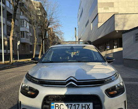 Белый Ситроен C4 Кактус, объемом двигателя 1.5 л и пробегом 71 тыс. км за 16900 $, фото 2 на Automoto.ua