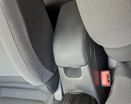 Білий Сітроен C4 Кактус, об'ємом двигуна 1.5 л та пробігом 115 тис. км за 15700 $, фото 36 на Automoto.ua