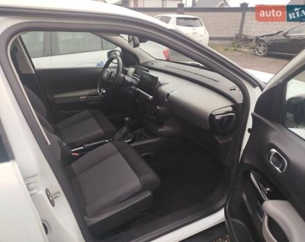 Белый Ситроен C4 Кактус, объемом двигателя 1.5 л и пробегом 141 тыс. км за 10999 $, фото 1 на Automoto.ua