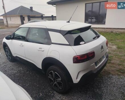 Белый Ситроен C4 Кактус, объемом двигателя 1.5 л и пробегом 141 тыс. км за 10999 $, фото 6 на Automoto.ua