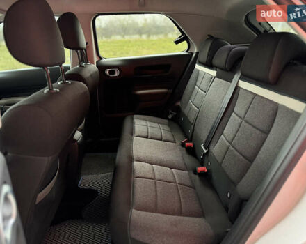 Белый Ситроен C4 Кактус, объемом двигателя 1.5 л и пробегом 90 тыс. км за 16999 $, фото 17 на Automoto.ua