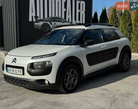 Белый Ситроен C4 Кактус, объемом двигателя 1.56 л и пробегом 215 тыс. км за 9300 $, фото 1 на Automoto.ua