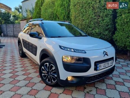 Сітроен C4 Кактус 2014 у Харкові на Automoto.ua Білий Сітроен C4 Кактус, об'ємом двигуна 1.2 л та пробігом 208 тис. км за 6850 $, фото 1 на Automoto.ua