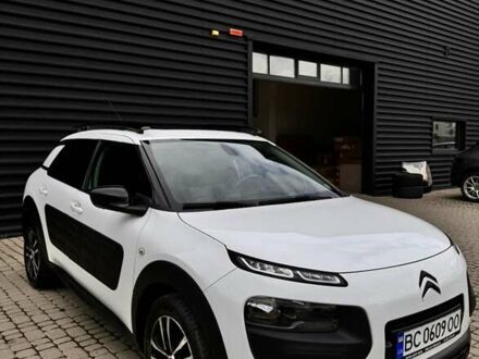 Ситроен C4 Кактус 2014 в Львове на Automoto.ua Белый Ситроен C4 Кактус, объемом двигателя 1.56 л и пробегом 194 тыс. км за 10500 $, фото 1 на Automoto.ua