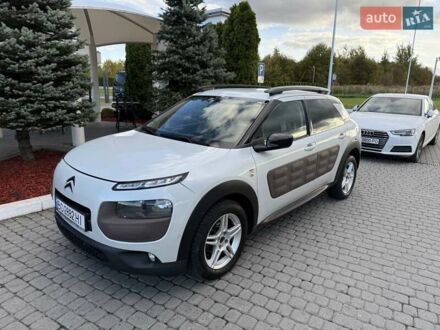 Ситроен C4 Кактус 2014 в Львове на Automoto.ua Белый Ситроен C4 Кактус, объемом двигателя 1.2 л и пробегом 177 тыс. км за 8900 $, фото 1 на Automoto.ua