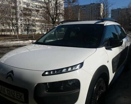 Белый Ситроен C4 Кактус, объемом двигателя 1.56 л и пробегом 175 тыс. км за 8900 $, фото 1 на Automoto.ua