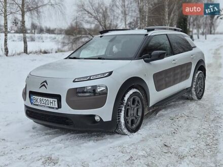 Белый Ситроен C4 Кактус, объемом двигателя 1.6 л и пробегом 219 тыс. км за 9200 $, фото 1 на Automoto.ua