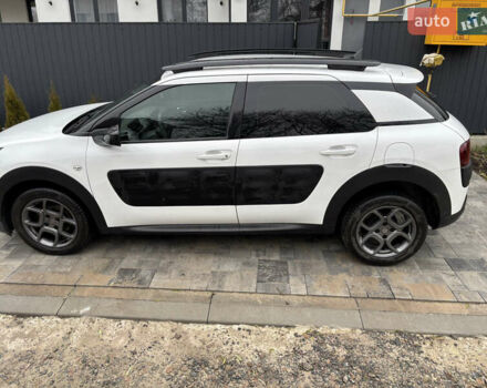 Белый Ситроен C4 Кактус, объемом двигателя 1.56 л и пробегом 155 тыс. км за 8700 $, фото 1 на Automoto.ua