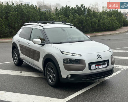 Белый Ситроен C4 Кактус, объемом двигателя 1.2 л и пробегом 90 тыс. км за 13299 $, фото 1 на Automoto.ua