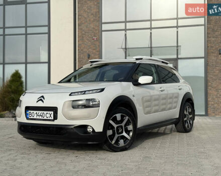 Білий Сітроен C4 Кактус, об'ємом двигуна 1.2 л та пробігом 117 тис. км за 12500 $, фото 1 на Automoto.ua