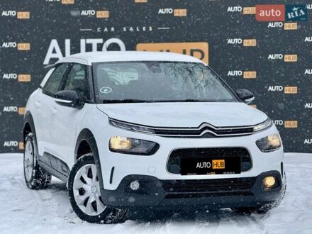 Белый Ситроен C4 Кактус, объемом двигателя 1.56 л и пробегом 193 тыс. км за 11800 $, фото 1 на Automoto.ua