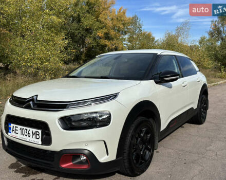 Білий Сітроен C4 Кактус, об'ємом двигуна 1.5 л та пробігом 118 тис. км за 15900 $, фото 1 на Automoto.ua