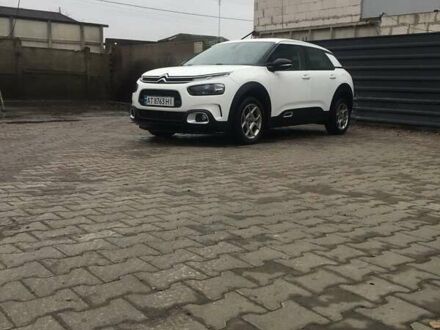 Белый Ситроен C4 Кактус, объемом двигателя 1.5 л и пробегом 240 тыс. км за 14500 $, фото 1 на Automoto.ua