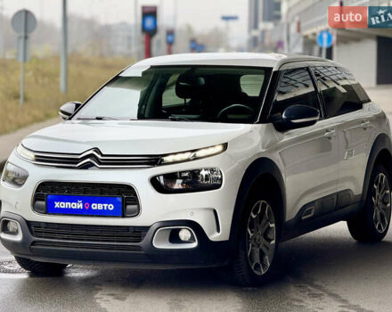 Білий Сітроен C4 Кактус, об'ємом двигуна 1.5 л та пробігом 90 тис. км за 16999 $, фото 1 на Automoto.ua