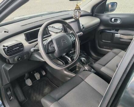 Ситроен C4 Кактус 2015 в Черновцах на Automoto.ua Черный Ситроен C4 Кактус, объемом двигателя 1.56 л и пробегом 170 тыс. км за 8800 $, фото 4 на Automoto.ua