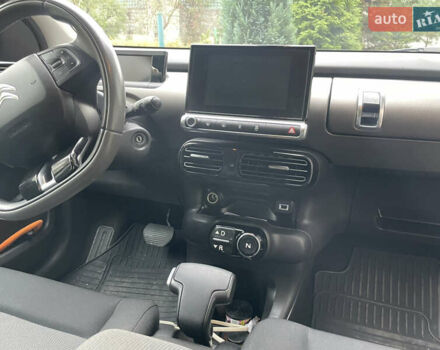 Чорний Сітроен C4 Кактус, об'ємом двигуна 1.2 л та пробігом 110 тис. км за 8300 $, фото 9 на Automoto.ua