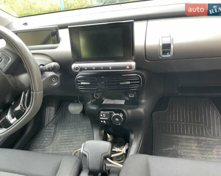 Чорний Сітроен C4 Кактус, об'ємом двигуна 1.2 л та пробігом 110 тис. км за 8300 $, фото 10 на Automoto.ua