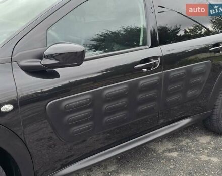 Чорний Сітроен C4 Кактус, об'ємом двигуна 1.2 л та пробігом 170 тис. км за 9499 $, фото 10 на Automoto.ua
