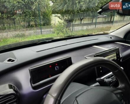 Чорний Сітроен C4 Кактус, об'ємом двигуна 1.2 л та пробігом 170 тис. км за 9499 $, фото 31 на Automoto.ua