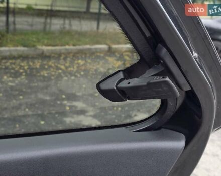 Чорний Сітроен C4 Кактус, об'ємом двигуна 1.2 л та пробігом 170 тис. км за 9499 $, фото 55 на Automoto.ua