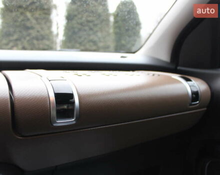 Чорний Сітроен C4 Кактус, об'ємом двигуна 1.2 л та пробігом 133 тис. км за 9890 $, фото 63 на Automoto.ua