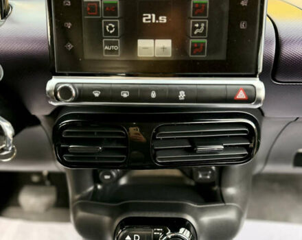 Фіолетовий Сітроен C4 Кактус, об'ємом двигуна 1.56 л та пробігом 141 тис. км за 9999 $, фото 11 на Automoto.ua