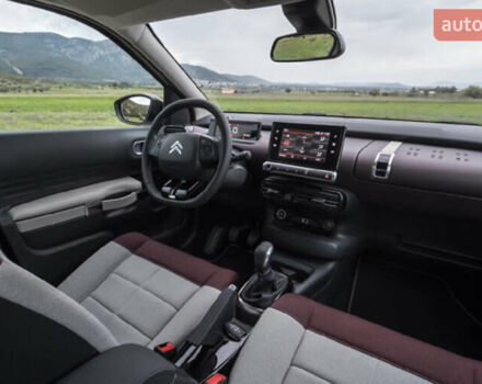 Фиолетовый Ситроен C4 Кактус, объемом двигателя 1.5 л и пробегом 97 тыс. км за 17000 $, фото 2 на Automoto.ua