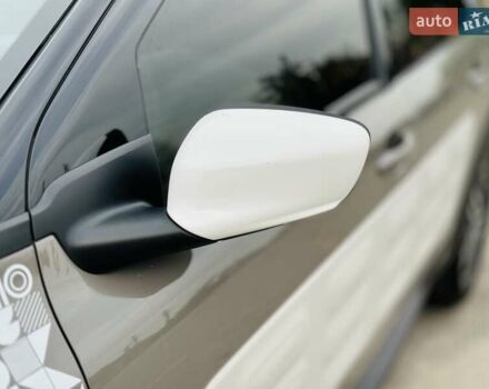 Коричневый Ситроен C4 Кактус, объемом двигателя 1.56 л и пробегом 97 тыс. км за 12700 $, фото 7 на Automoto.ua