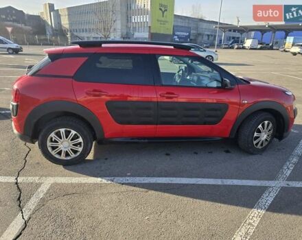 Красный Ситроен C4 Кактус, объемом двигателя 1.2 л и пробегом 163 тыс. км за 9500 $, фото 2 на Automoto.ua