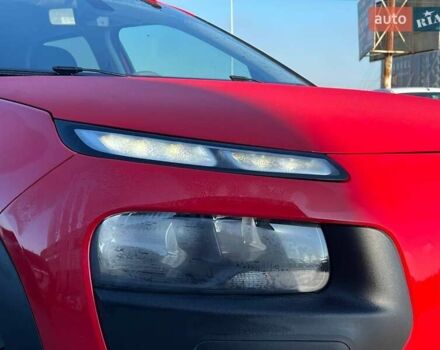 Червоний Сітроен C4 Кактус, об'ємом двигуна 1.2 л та пробігом 102 тис. км за 9990 $, фото 12 на Automoto.ua