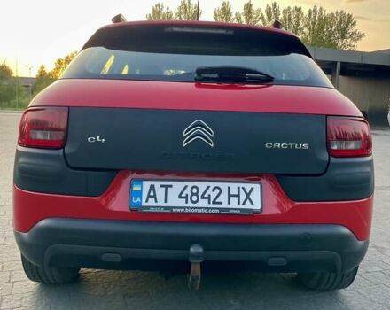 Красный Ситроен C4 Кактус, объемом двигателя 1.2 л и пробегом 190 тыс. км за 9450 $, фото 5 на Automoto.ua