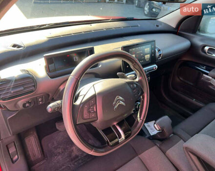 Червоний Сітроен C4 Кактус, об'ємом двигуна 1.2 л та пробігом 102 тис. км за 9990 $, фото 16 на Automoto.ua