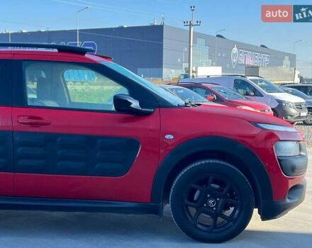 Червоний Сітроен C4 Кактус, об'ємом двигуна 1.2 л та пробігом 102 тис. км за 9990 $, фото 10 на Automoto.ua