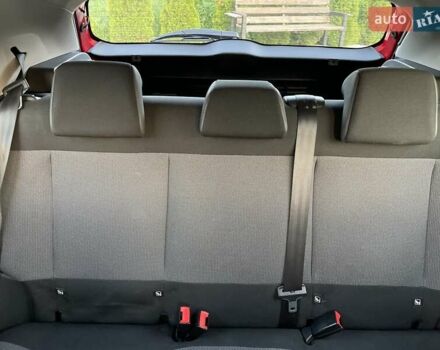 Красный Ситроен C4 Кактус, объемом двигателя 1.2 л и пробегом 190 тыс. км за 9450 $, фото 14 на Automoto.ua