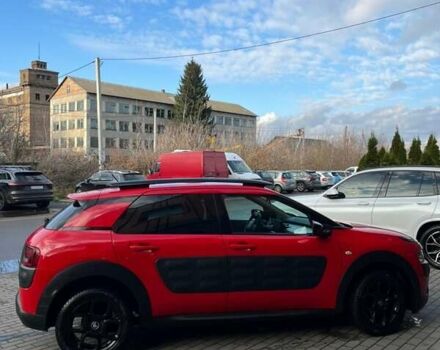 Красный Ситроен C4 Кактус, объемом двигателя 1.2 л и пробегом 173 тыс. км за 10000 $, фото 1 на Automoto.ua