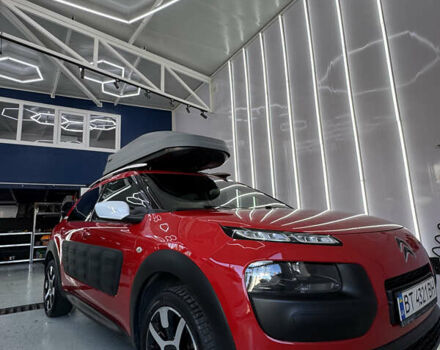 Червоний Сітроен C4 Кактус, об'ємом двигуна 1.2 л та пробігом 147 тис. км за 9300 $, фото 2 на Automoto.ua