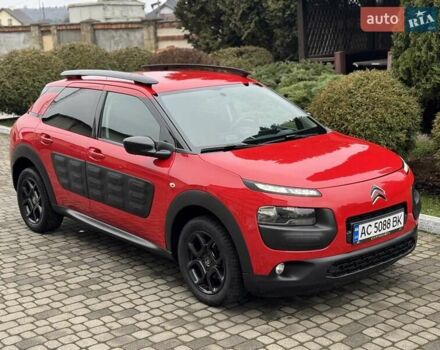 Красный Ситроен C4 Кактус, объемом двигателя 1.2 л и пробегом 174 тыс. км за 8650 $, фото 4 на Automoto.ua