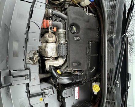 Красный Ситроен C4 Кактус, объемом двигателя 1.56 л и пробегом 71 тыс. км за 13400 $, фото 24 на Automoto.ua