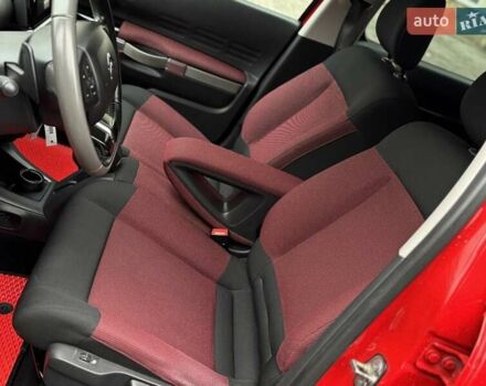 Красный Ситроен C4 Кактус, объемом двигателя 1.2 л и пробегом 174 тыс. км за 8650 $, фото 20 на Automoto.ua
