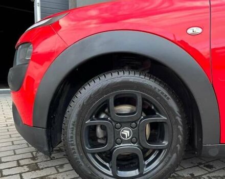 Красный Ситроен C4 Кактус, объемом двигателя 1.2 л и пробегом 173 тыс. км за 10000 $, фото 8 на Automoto.ua