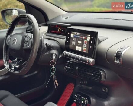 Красный Ситроен C4 Кактус, объемом двигателя 1.2 л и пробегом 174 тыс. км за 8650 $, фото 21 на Automoto.ua