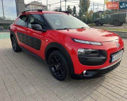 Красный Ситроен C4 Кактус, объемом двигателя 1.2 л и пробегом 109 тыс. км за 9999 $, фото 2 на Automoto.ua