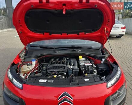 Красный Ситроен C4 Кактус, объемом двигателя 1.2 л и пробегом 109 тыс. км за 9999 $, фото 31 на Automoto.ua