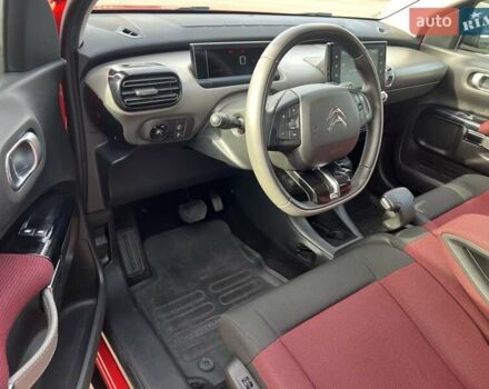 Красный Ситроен C4 Кактус, объемом двигателя 1.2 л и пробегом 109 тыс. км за 9999 $, фото 8 на Automoto.ua