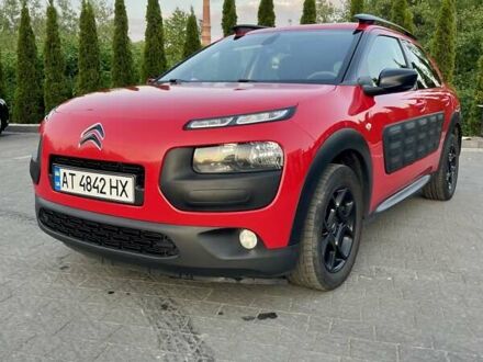 Красный Ситроен C4 Кактус, объемом двигателя 1.2 л и пробегом 190 тыс. км за 9450 $, фото 1 на Automoto.ua