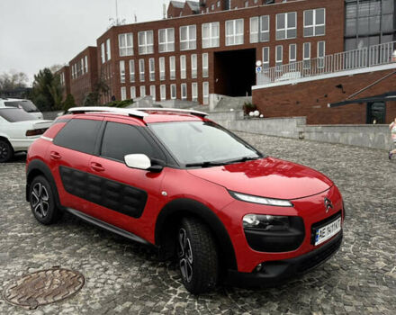 Красный Ситроен C4 Кактус, объемом двигателя 1.56 л и пробегом 71 тыс. км за 13400 $, фото 1 на Automoto.ua